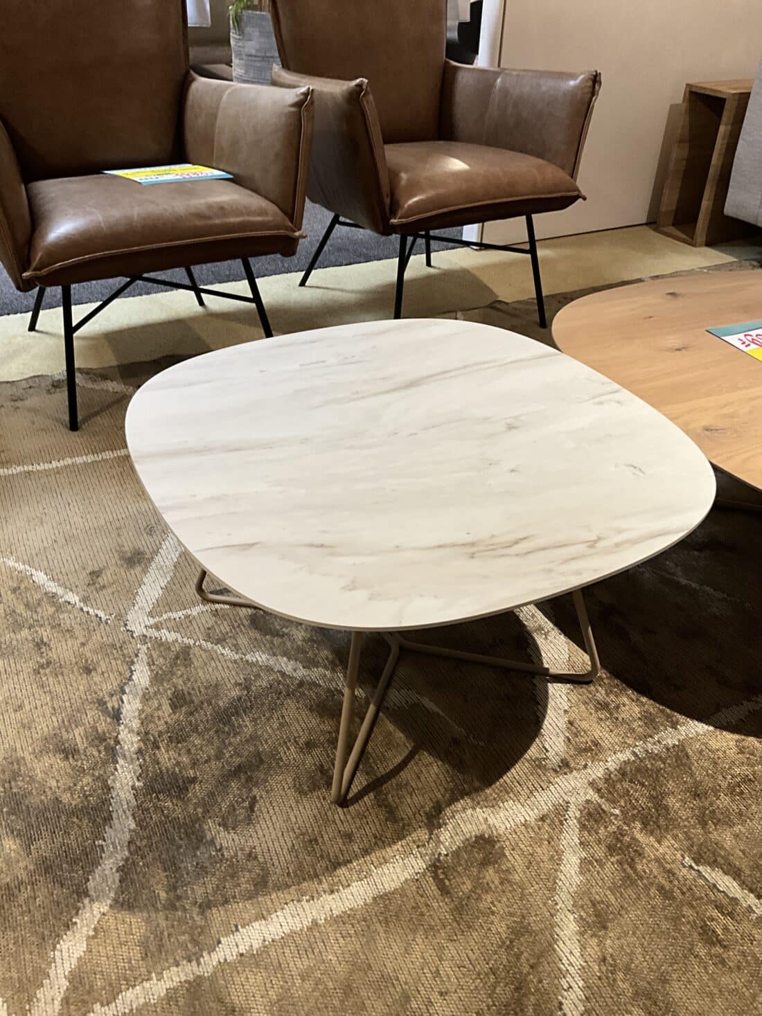 Salontafel Odin Hoog Salontafel Odin Hoog